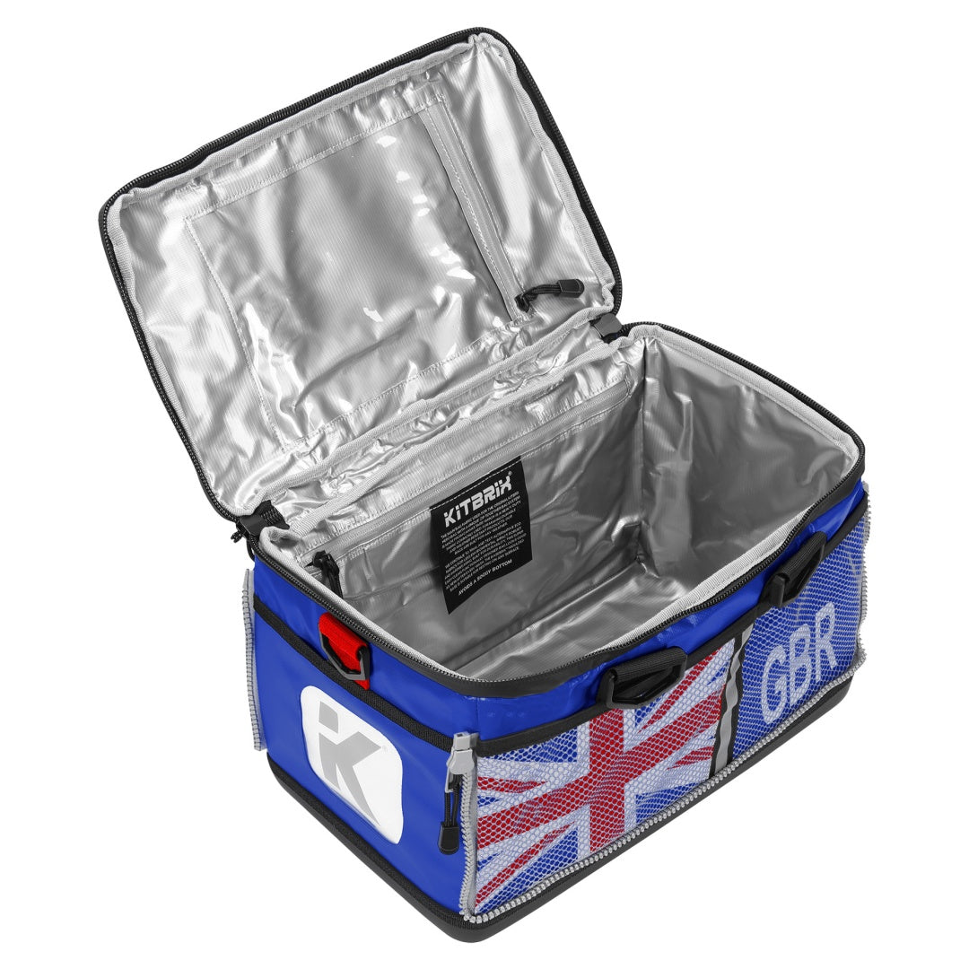 Hero transition bag showcases its user-friendly opening mechanism and generous capacity