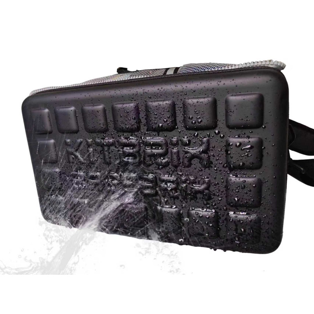 British Hero Bag padded handle detail