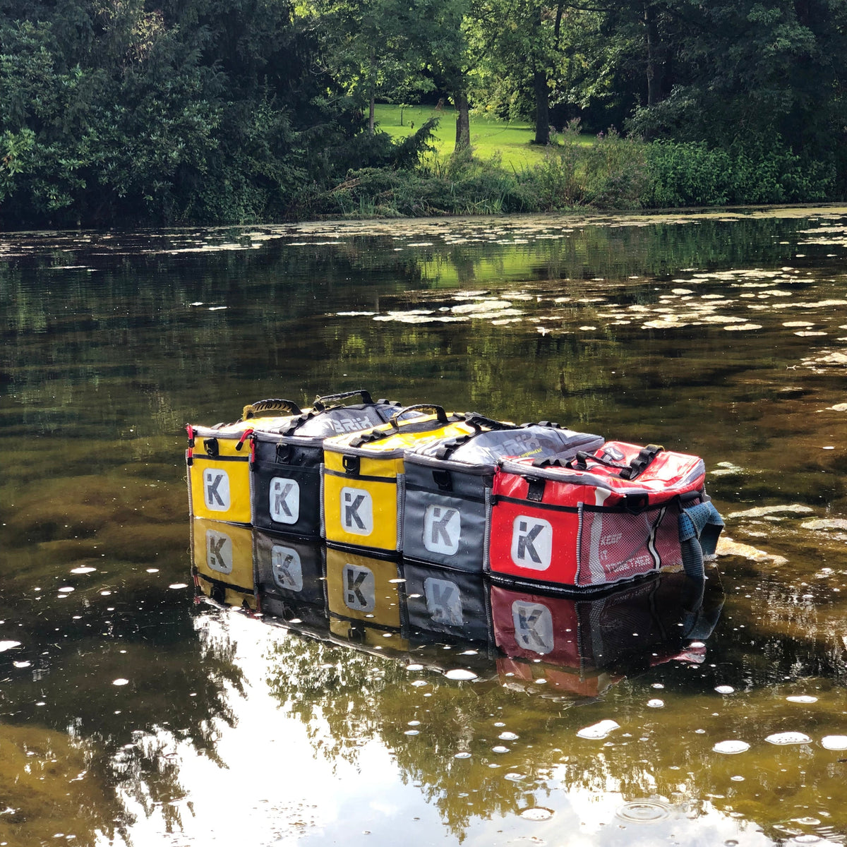 KitBrix Hero Transition bag for team in the lake